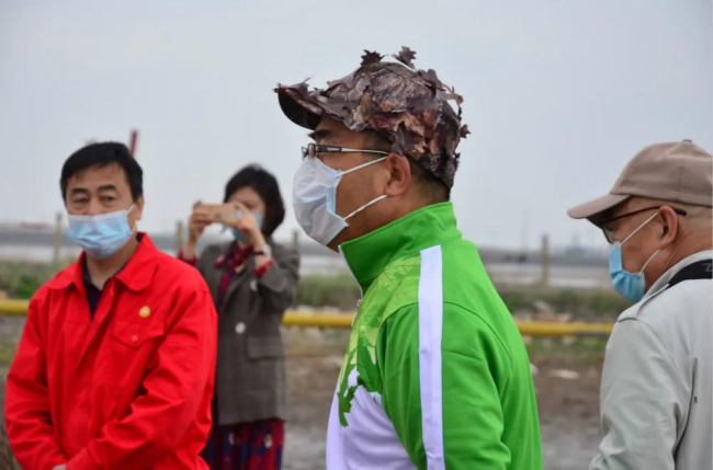 世界候鸟日 盘锦市黑嘴鸥保护协会举办环境宣教活动